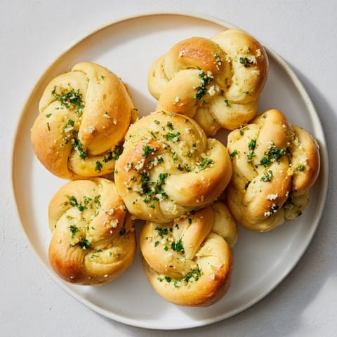 Homemade Soft Garlic Knots